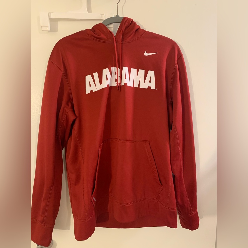 University of Alabama Nike men’s sweatshirt.